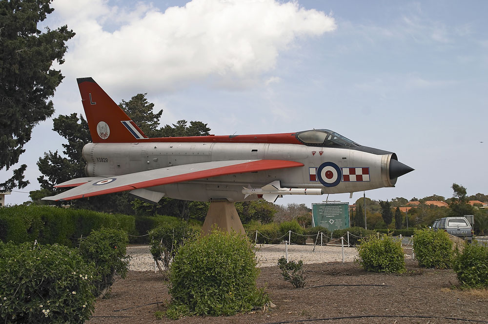 Akrotiri Gate Guardian F6 Lightning XS929